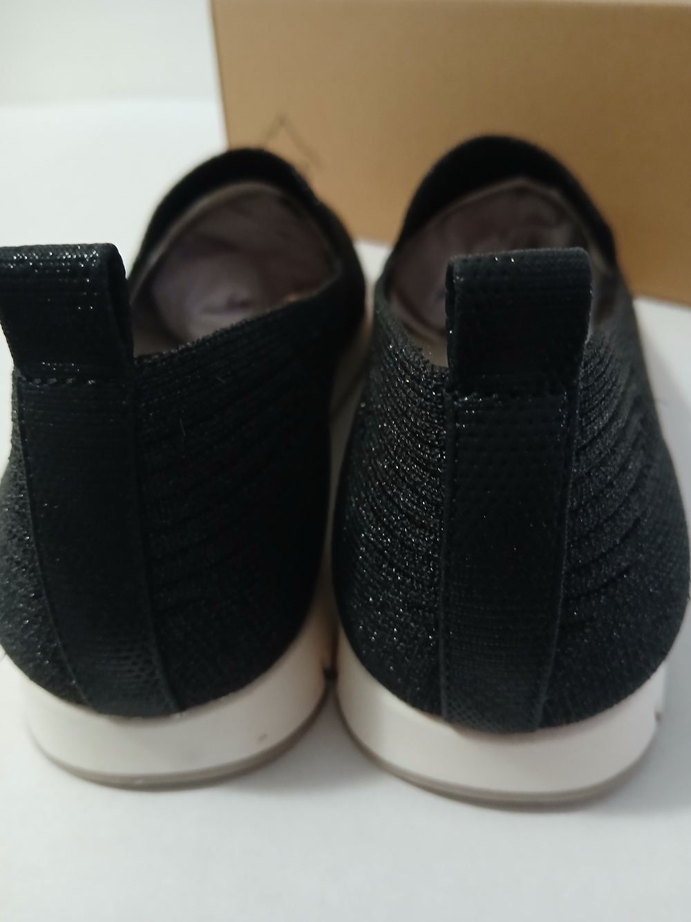 White Mountain Black Knit Slip-On Flats with White Sole Various Sizes $36 - Picture 5 of 12